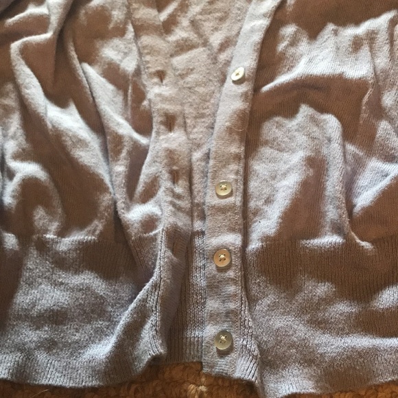 Old Navy Cropped cardigan - Picture 3 of 6
